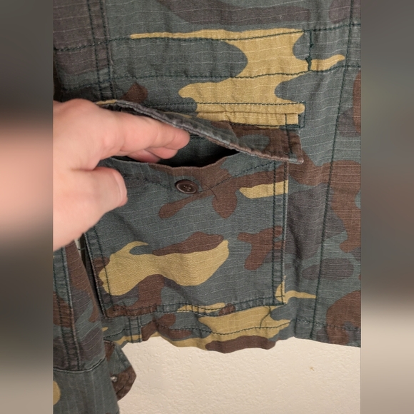 Madewell Camouflage Outbound Utility Jacket - Picture 7 of 10